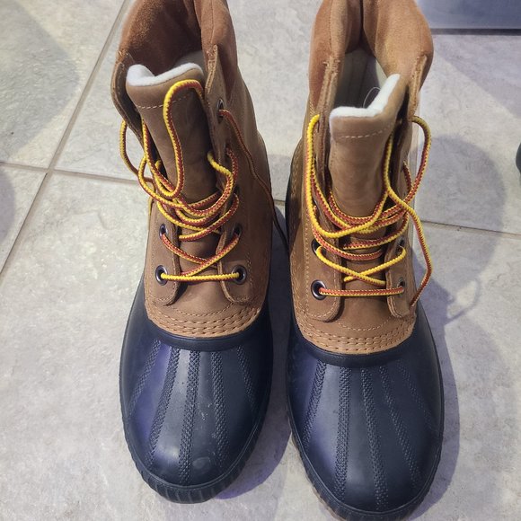 SOREL CHEYANNE II SNOW BOOT